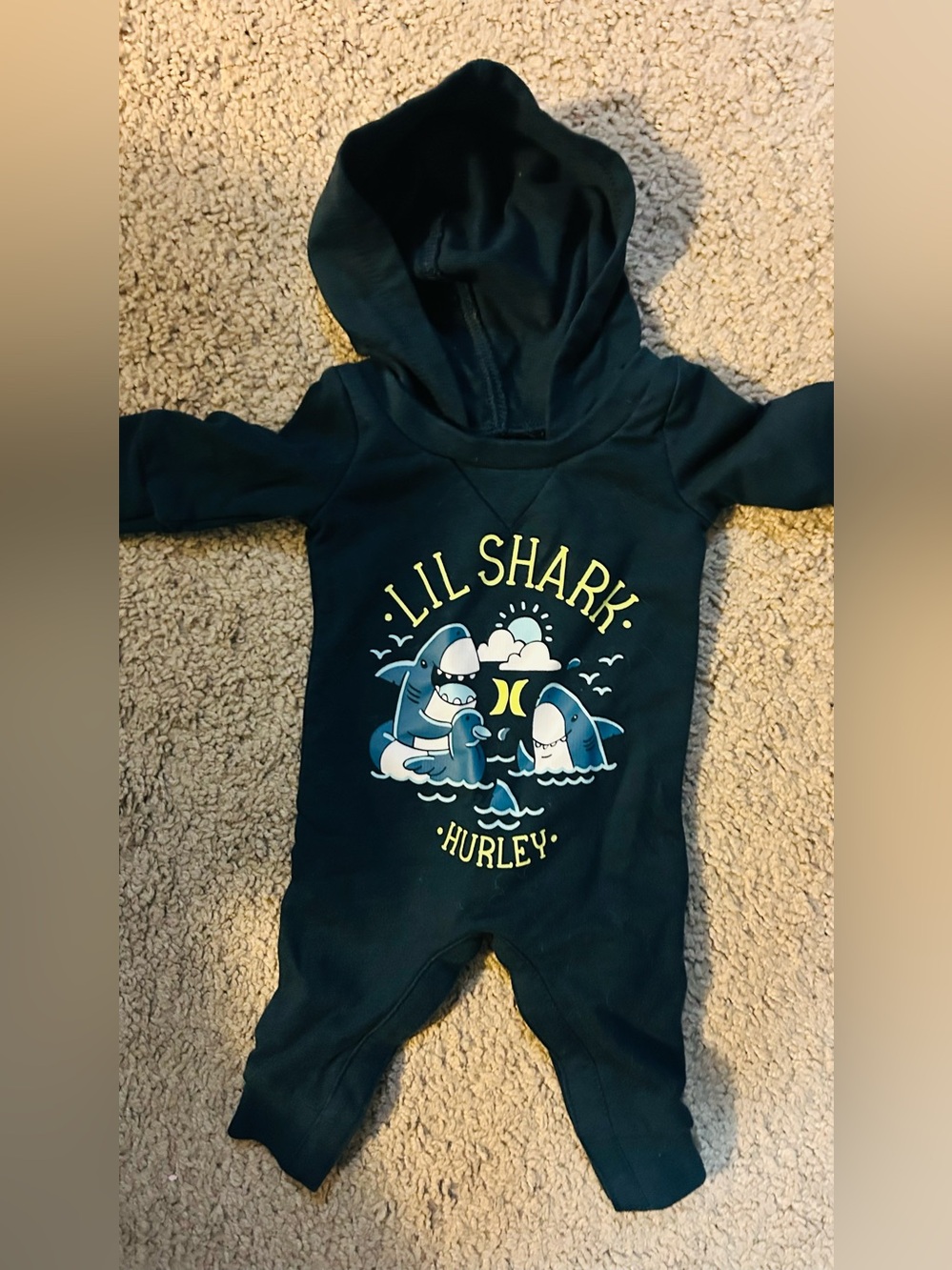 Newborn Hurley outfit
